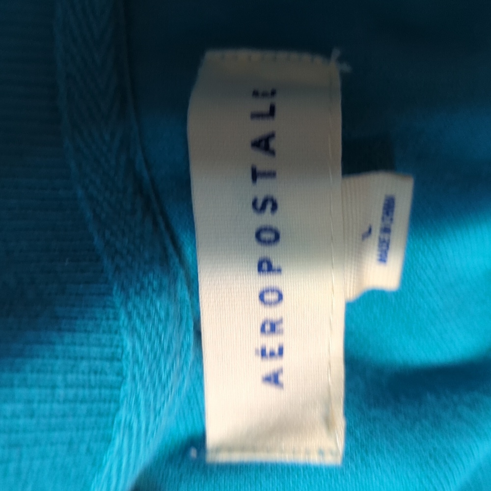 Polo - Picture 2 of 2